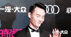 王凯给谁送过生日礼物,王凯过生日剧组给他惊喜