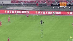 韦世豪要好好踢球,韦世豪真的不会踢球吗