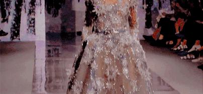 怎么练可以让女生显高,怎么练女孩子的体型