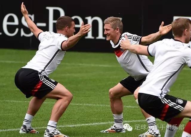 作客2:3输球韩国，主场0:0逼平伊朗，国足出线可能性展望