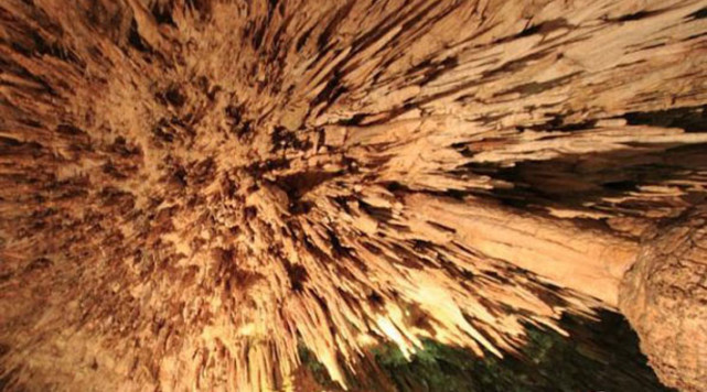 海南地下皇帝洞,海南岛皇帝洞