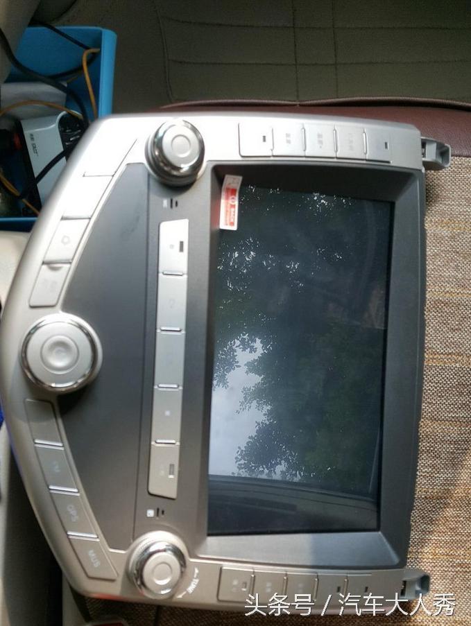 自己动手安装影音中控系统,自己安装车载大屏导航