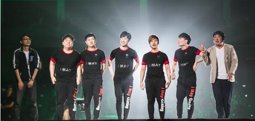 小组赛第一轮lpl四队观察简报,lpl总决赛小组赛分析