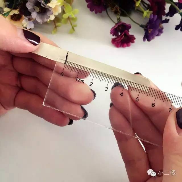 怎样测量手指戴多大戒指,怎样知道自己戴多大圈的戒指