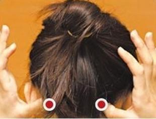 颈椎疼痛的自我治疗方法,颈椎自我复位方法