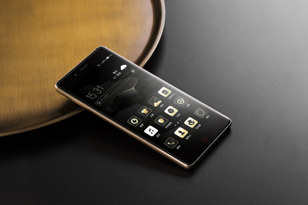 18k金蓝宝石套装,18k金天然彩色蓝宝石