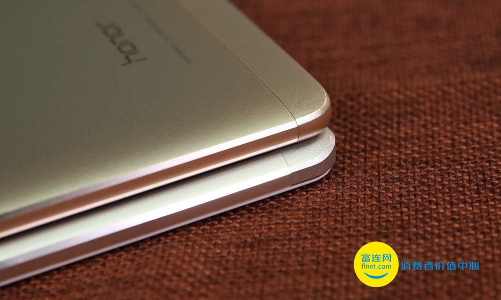 荣耀note8上手图,荣耀note8上手体验