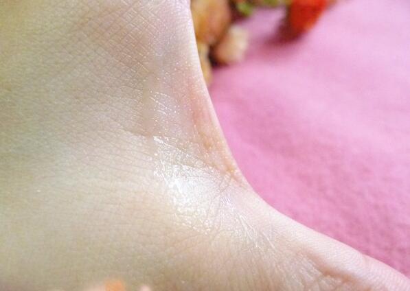 其实美不美不重要只要心灵美就行,人美不美不在于外表内心美才是美