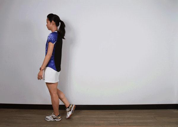 羽毛球热身基本功,羽毛球热身基本动作图片