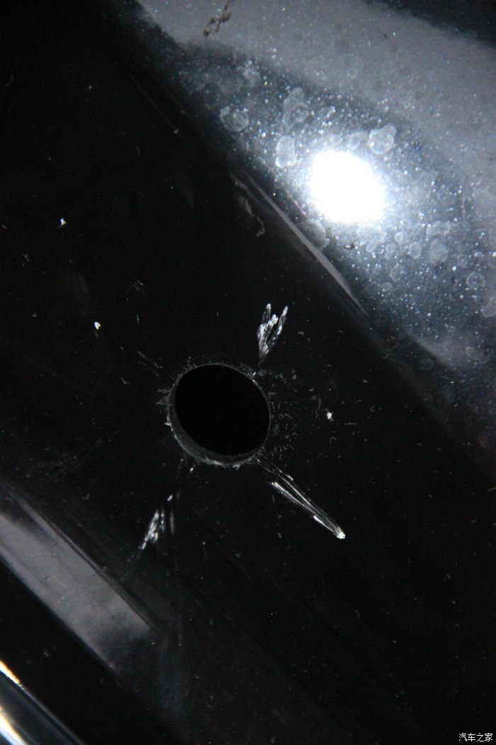 本田crv2016经典款详细配置图表,16年本田crv2.0两驱还值得买吗