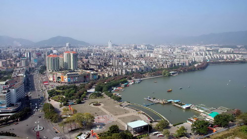 这些“老爷车”可以啵居然“烧”电的