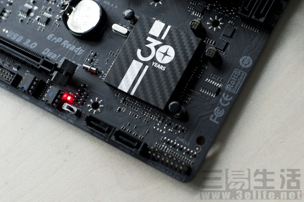 映泰灯控主板说明什么,映泰雷蛇灯控