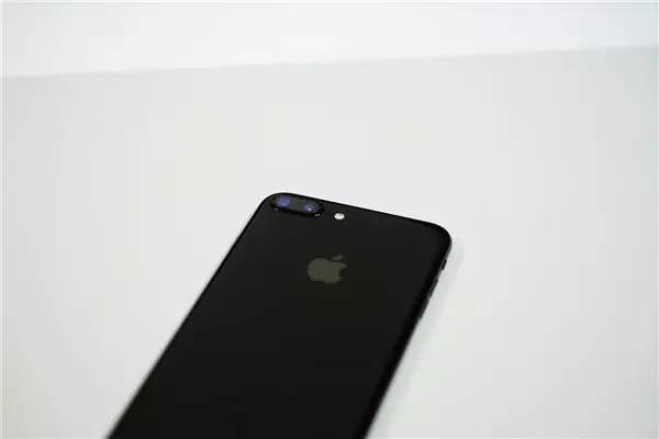 iphone7怎么看后台运行程序,iphone7如何看到正在运行的软件