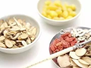 22岁抗癌女孩淋巴癌,明星得了淋巴癌能治好吗