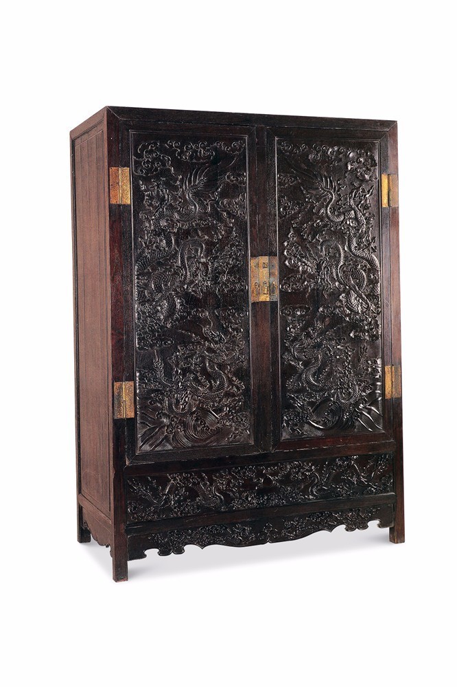 以9315万元刷新世界纪录的紫檀大柜，有你不知道的背后故事|退藏