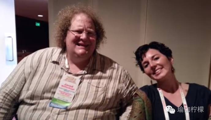 这些震撼人心的瑜伽奇迹,都是他创造的!