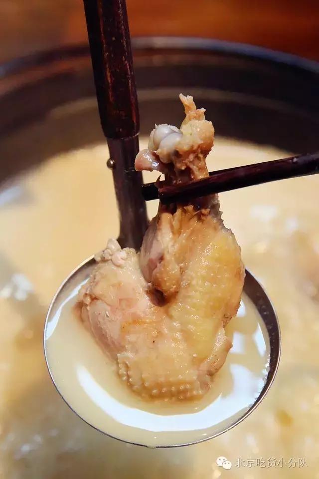 这么“村”的店，居然敢开在三里屯……