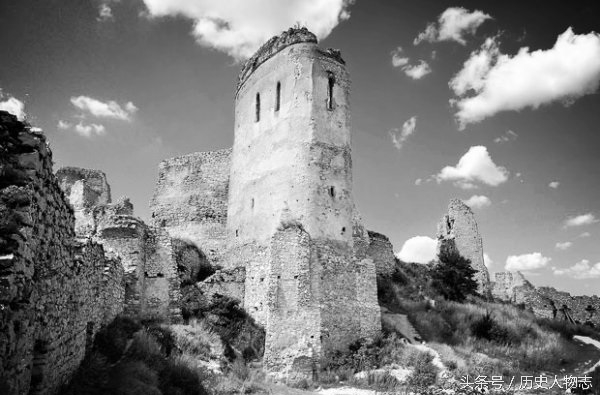 吸血女伯爵完整版,吸血女伯爵和伊丽莎白一世