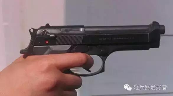 英雄本色系列中的各色轻武器,盘点英雄本色名场面