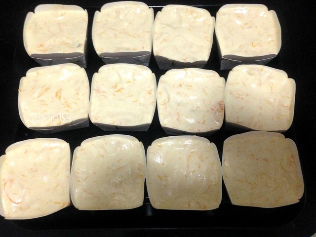 这个蛋糕不用油,选用健康食材,营养丰富老少皆宜,外面买不到的