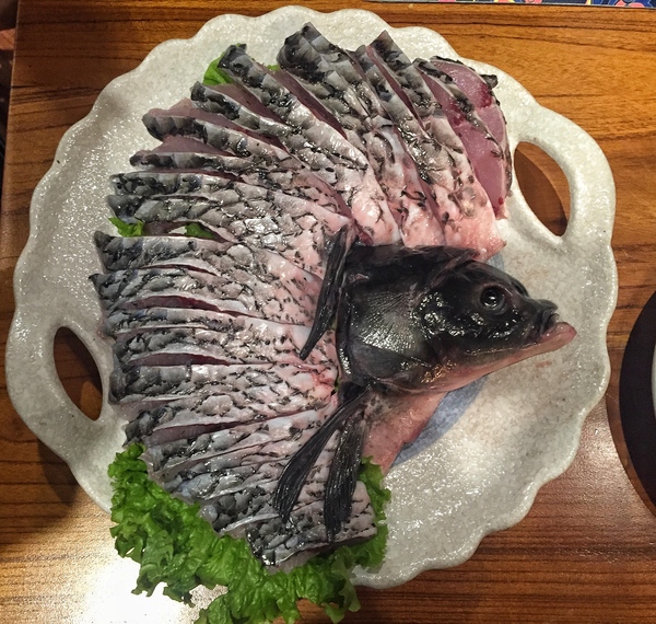 石锅鱼里面什么重要,石锅鱼的根源