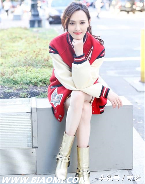 穿衣搭配怎么让自己看起来成熟点,穿衣搭配口诀上宽松下紧