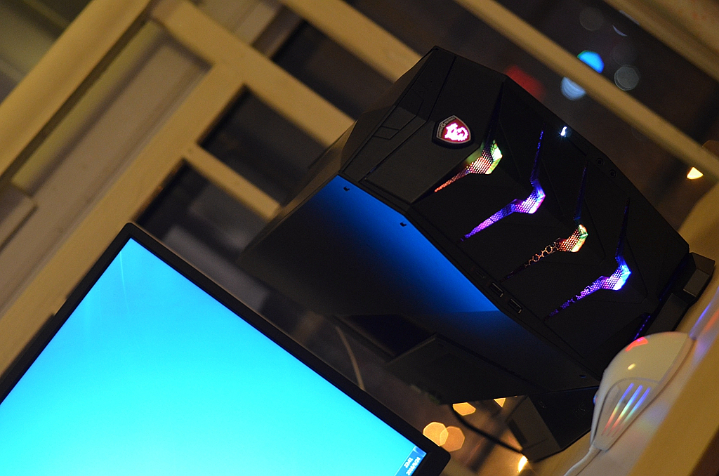 微星宙斯盾是最牛的单机吗,微星宙斯盾开机