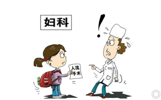 13岁女孩怀孕36周，父母知道后竟做出这样反应