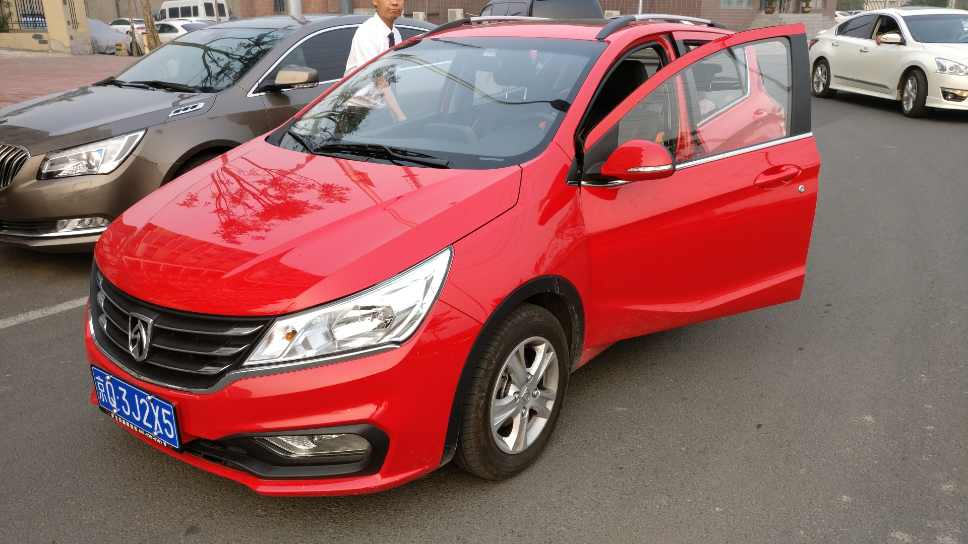 宝骏310六年车能卖多少钱,三万块钱宝骏310手动挡