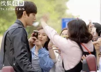 花样排球2告白气球,花样排球2假装情侣