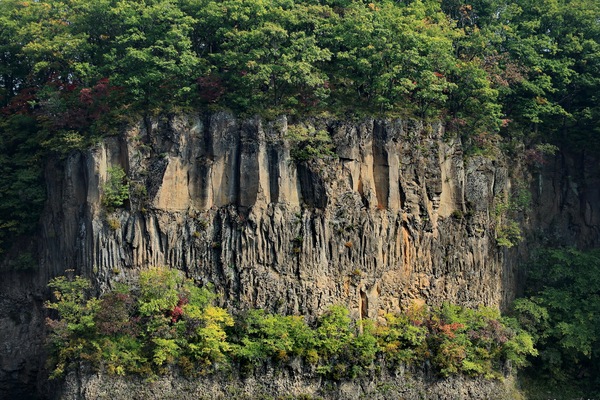 吉林白山附近有什么风景区,吉林有山有水的旅游景点
