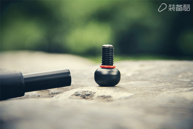 如何成为户外有范儿的男人，特工*棍甩**使用测评