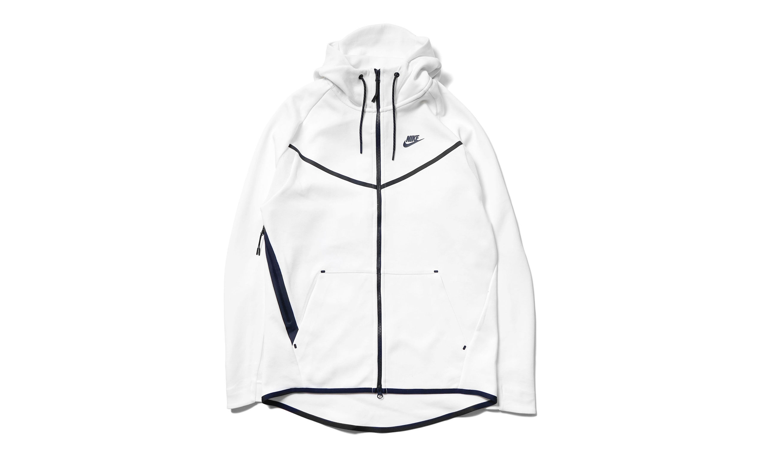 给你挑了5件打折的机能、复古款式,这个潮流你跟不跟?