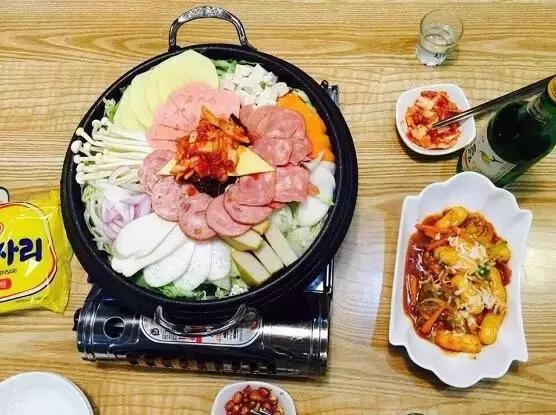 韩国网红炸鸡店,韩国网红同款炸鸡