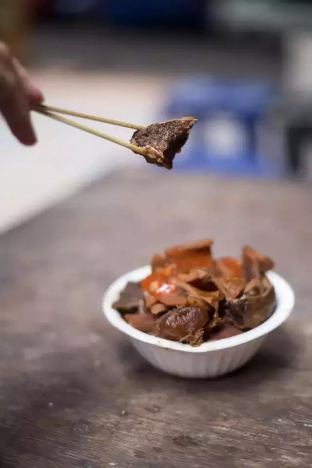 呢家牛杂档好有性格，每日只做两三个钟！