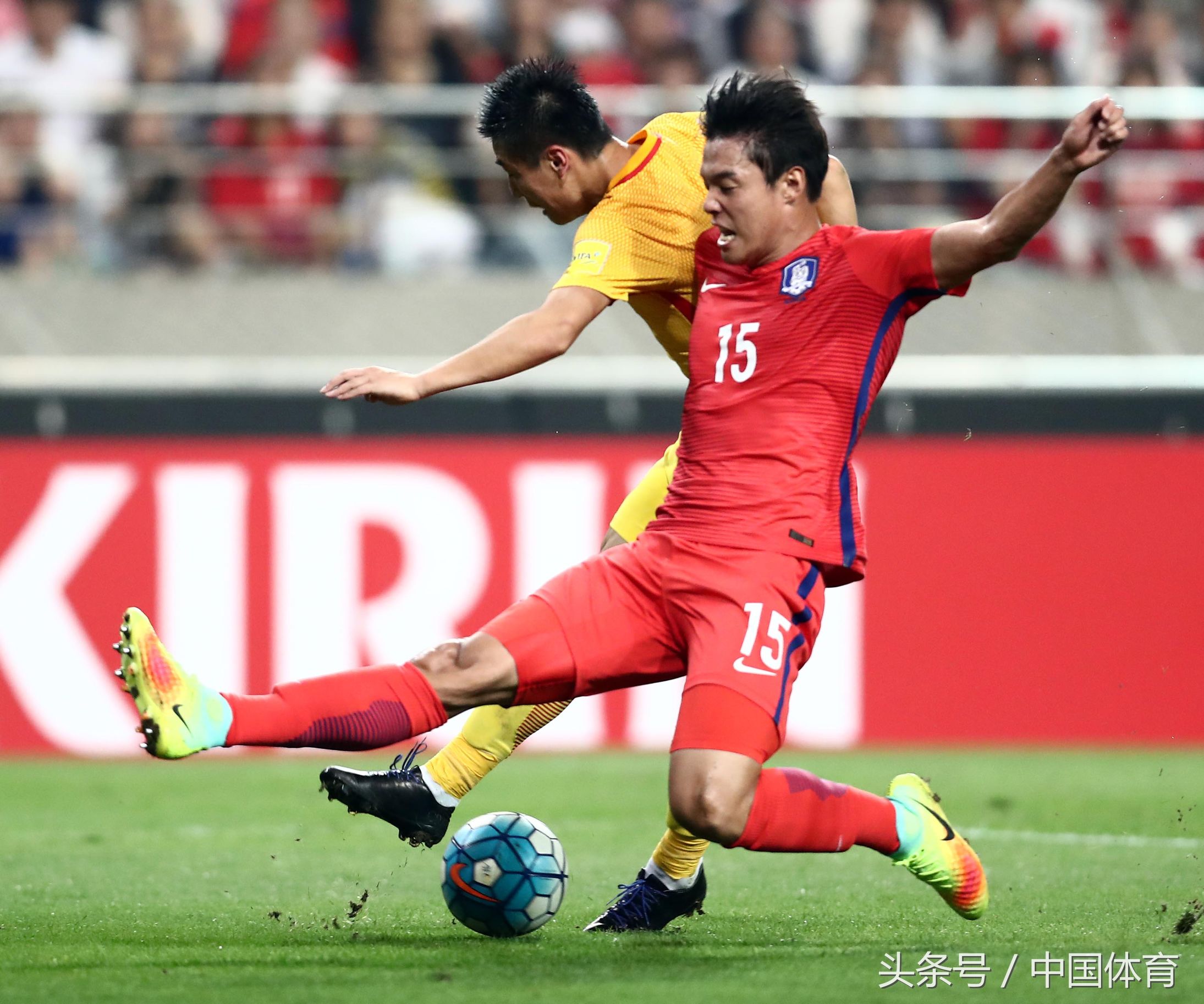 世预赛40强赛国足进入12强,世预赛十二强赛韩国视频