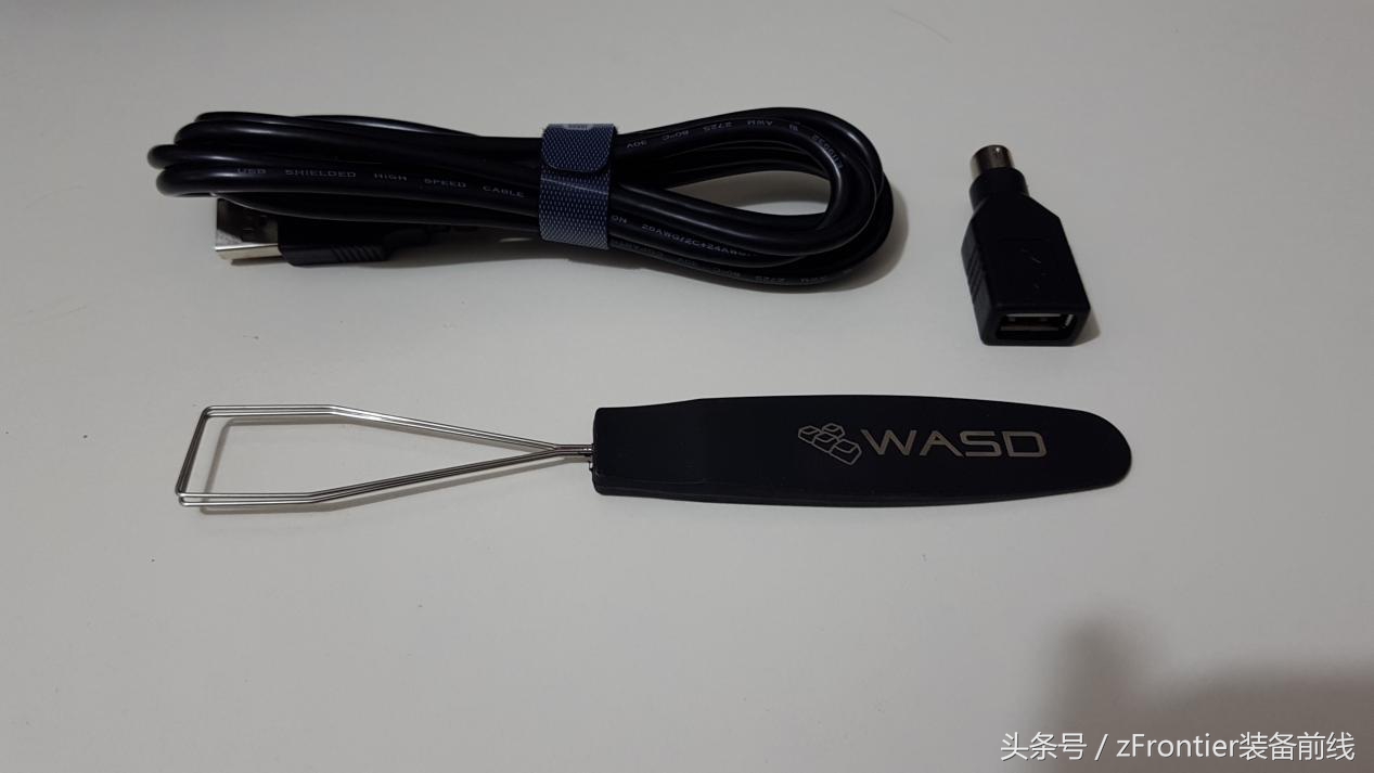 104键机械键盘推荐带滚轴,侧刻104键机械键盘推荐