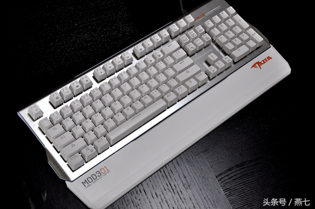 k751机械键盘评测,宜博k751灯光怎么设置