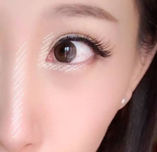 凯文老师推荐精华,学生党适合用的小众彩妆品牌