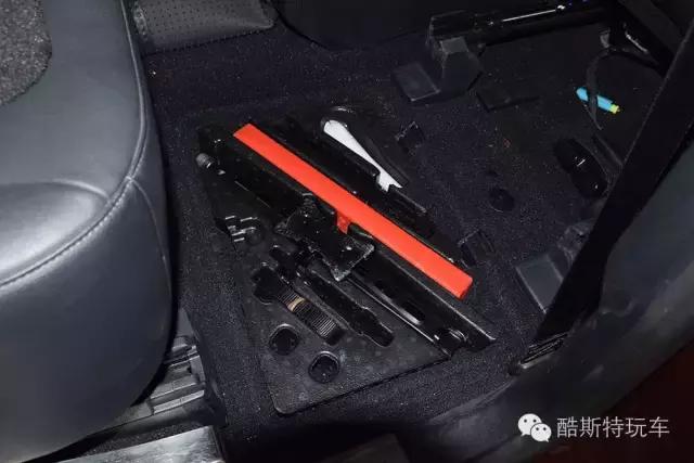 福特锐界更换什么轮胎好,福特锐界的换轮胎教程