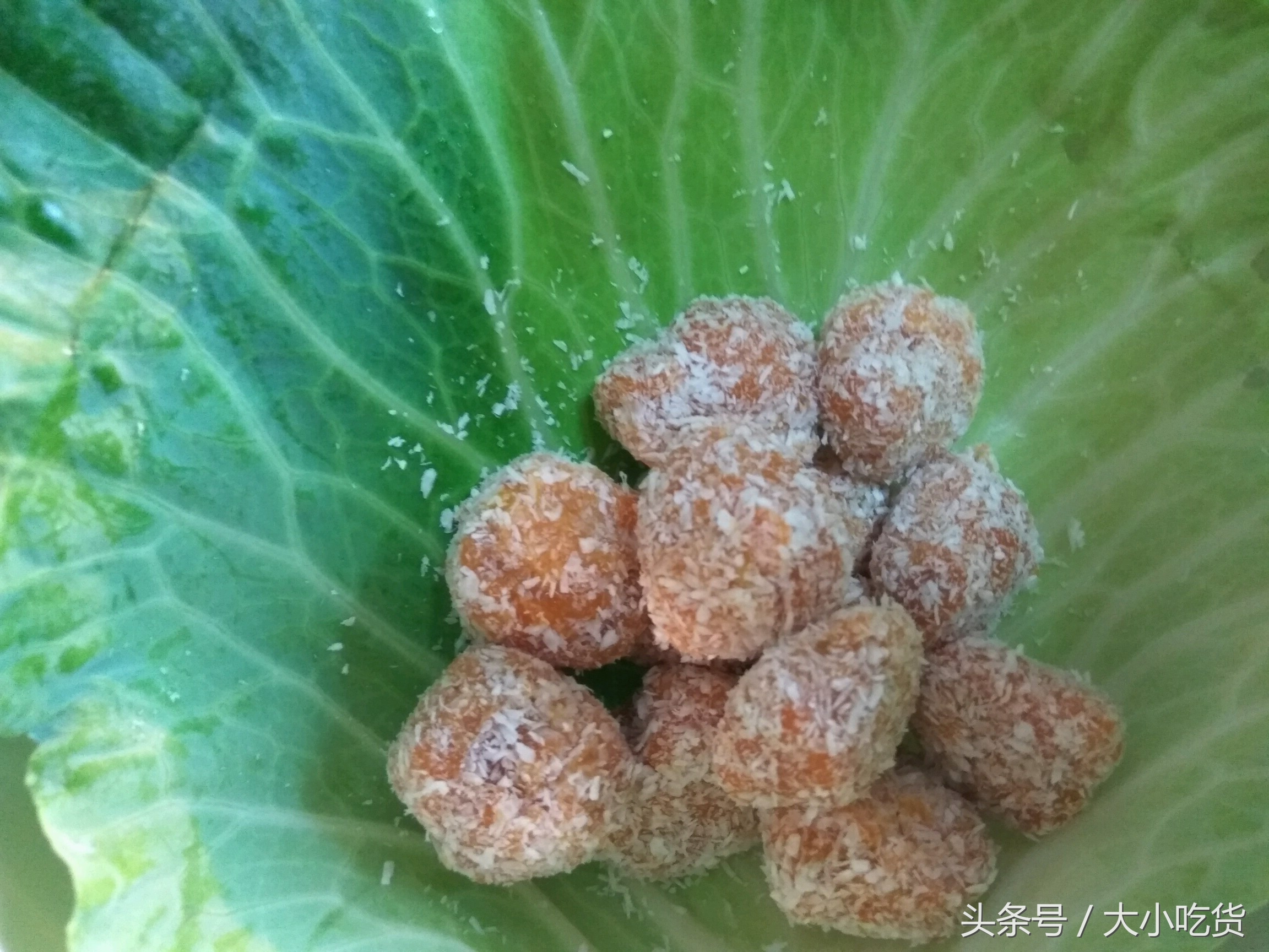 超级好吃的椰蓉球,香酥椰球香气四溢大人小孩都爱吃