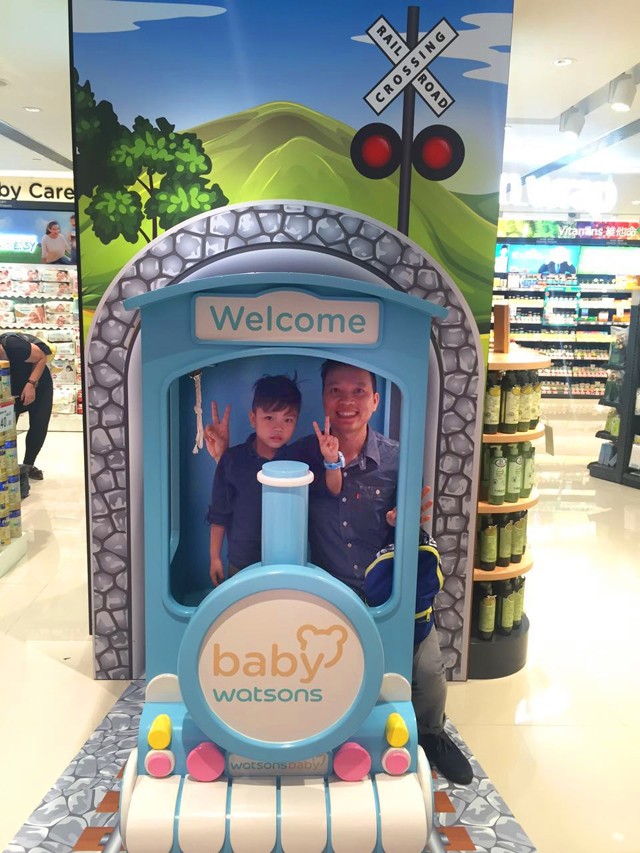 走这条最轻松的香港购物路线,大人小孩都不累!购物同时还能玩美素佳儿360度自家牧场游戏,超级棒!