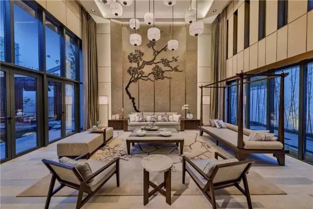 一处九间堂，梁志天、凌子达的不同演绎