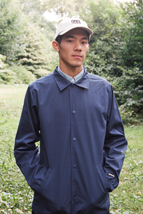 ONLYNY告诉你，不需要大印花等潮流元素，同样可以很潮。