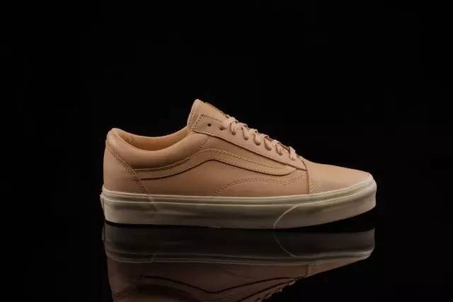 集结！Supreme新动作？周杰伦也认同PUMA？！