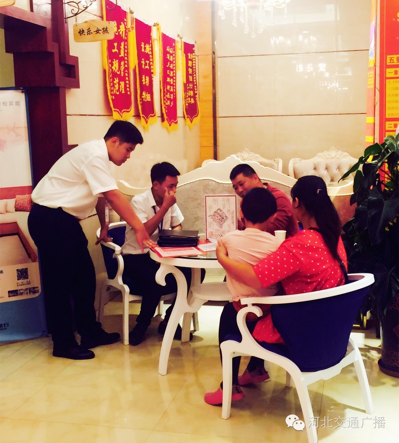 不满意拆了重新装,不满意砸掉的装修视频