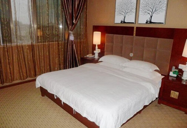 寻找三亚最佳的绝妙酒店，乐山乐水，纵享甜蜜