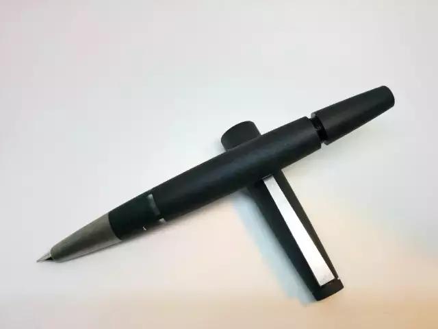 lamy2000用ef尖还是f尖好,lamy2000买f尖还是ef尖