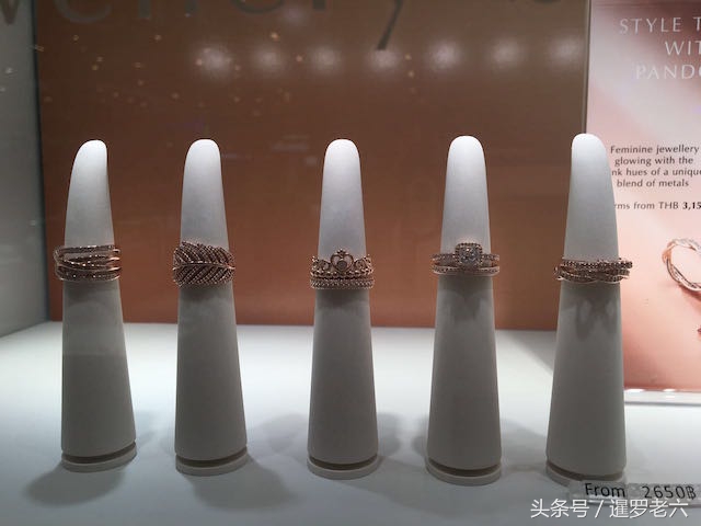 曼谷珠宝免税购物中心,泰国曼谷哪里商场买珠宝有保障