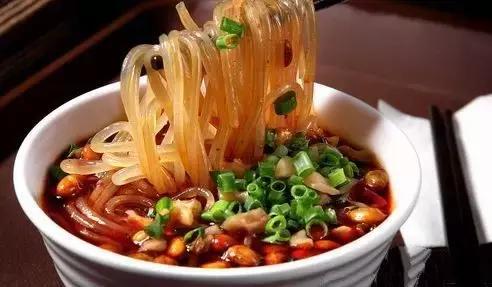 重庆美食爆辣火锅,重庆美食大快朵颐